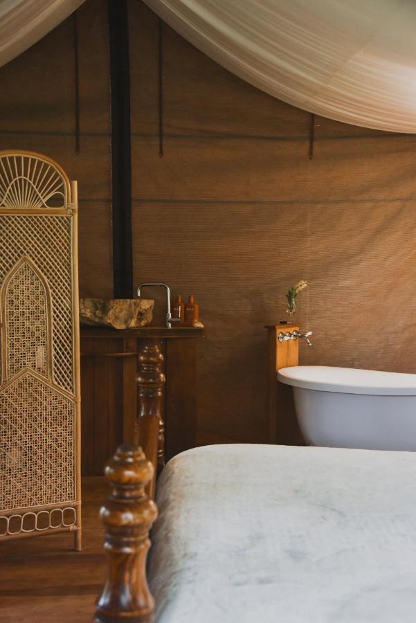 Silk Pavilions Glamping Mount Burrell Exterior photo